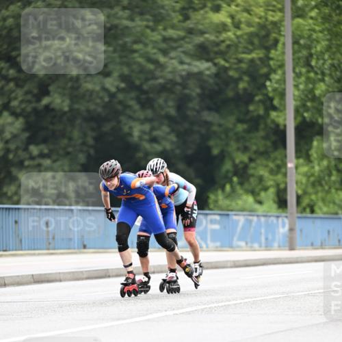 30.06.2024 - hella hamburg halbmarathon Dr. Thomas Lammeyer http://msf.ph/oto/6400272 30.06.2024 08:53:10 Kennedybrücke  meine-sportfotos.de