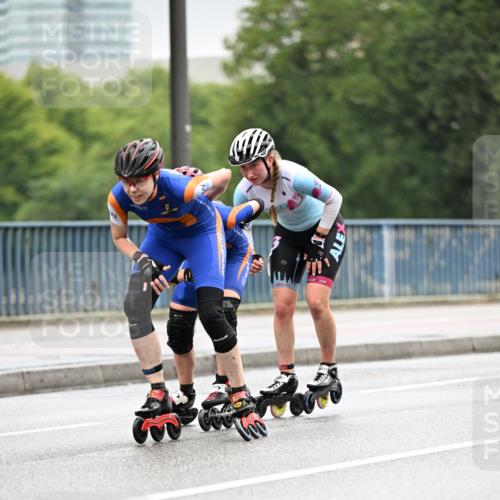 30.06.2024 - hella hamburg halbmarathon Dr. Thomas Lammeyer http://msf.ph/oto/6400364 30.06.2024 08:53:11 Kennedybrücke  meine-sportfotos.de