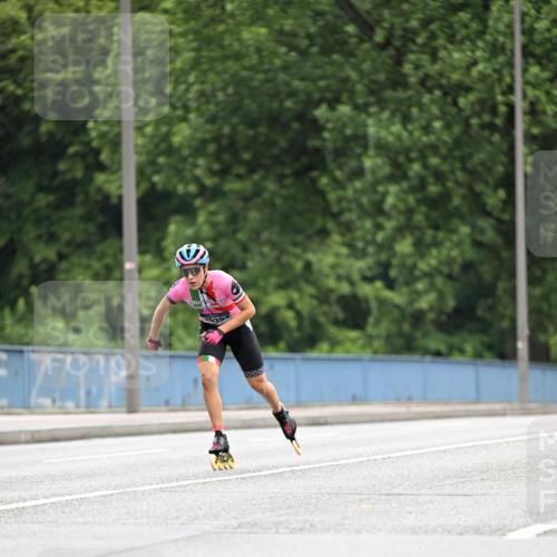30.06.2024 - hella hamburg halbmarathon Dr. Thomas Lammeyer http://msf.ph/oto/6400556 30.06.2024 08:53:41 Kennedybrücke 354 meine-sportfotos.de