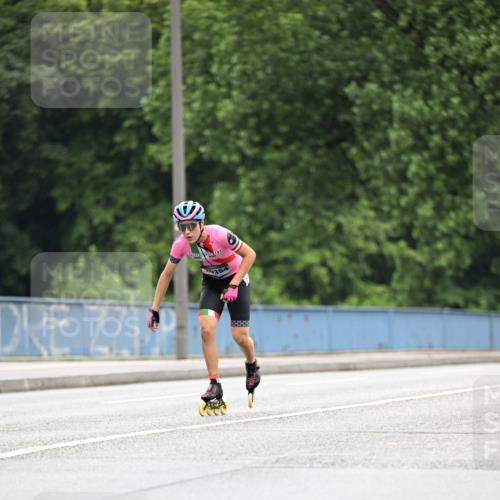 30.06.2024 - hella hamburg halbmarathon Dr. Thomas Lammeyer http://msf.ph/oto/6400565 30.06.2024 08:53:41 Kennedybrücke 35 meine-sportfotos.de