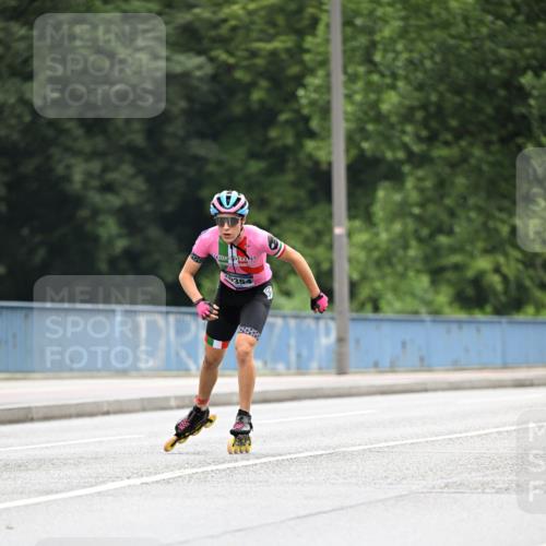 30.06.2024 - hella hamburg halbmarathon Dr. Thomas Lammeyer http://msf.ph/oto/6400594 30.06.2024 08:53:42 Kennedybrücke 0354 meine-sportfotos.de