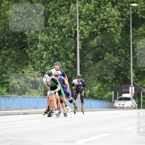 30.06.2024 - hella hamburg halbmarathon Dr. Thomas Lammeyer http://msf.ph/oto/6400674 30.06.2024 08:53:48 Kennedybrücke  meine-sportfotos.de