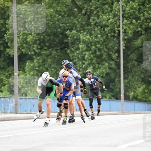 30.06.2024 - hella hamburg halbmarathon Dr. Thomas Lammeyer http://msf.ph/oto/6400723 30.06.2024 08:53:49 Kennedybrücke  meine-sportfotos.de