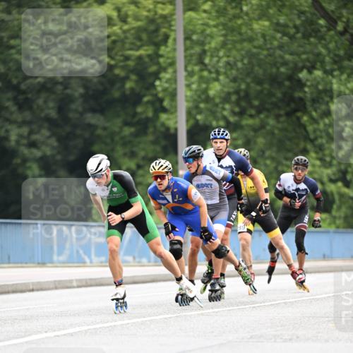 30.06.2024 - hella hamburg halbmarathon Dr. Thomas Lammeyer http://msf.ph/oto/6400773 30.06.2024 08:53:50 Kennedybrücke  meine-sportfotos.de