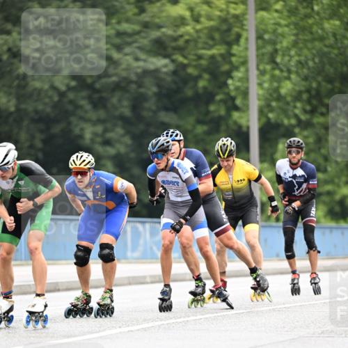 30.06.2024 - hella hamburg halbmarathon Dr. Thomas Lammeyer http://msf.ph/oto/6400810 30.06.2024 08:53:50 Kennedybrücke 1000 meine-sportfotos.de