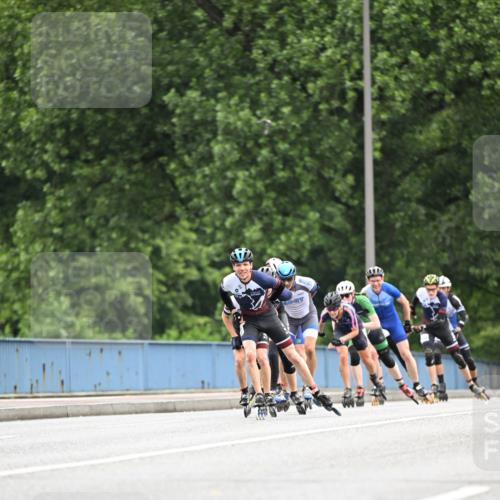 30.06.2024 - hella hamburg halbmarathon Dr. Thomas Lammeyer http://msf.ph/oto/6400887 30.06.2024 08:54:09 Kennedybrücke  meine-sportfotos.de