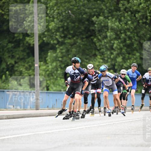 30.06.2024 - hella hamburg halbmarathon Dr. Thomas Lammeyer http://msf.ph/oto/6400940 30.06.2024 08:54:10 Kennedybrücke 56 meine-sportfotos.de
