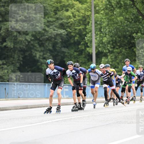 30.06.2024 - hella hamburg halbmarathon Dr. Thomas Lammeyer http://msf.ph/oto/6401016 30.06.2024 08:54:11 Kennedybrücke  meine-sportfotos.de