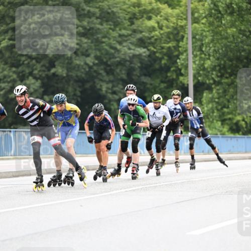 30.06.2024 - hella hamburg halbmarathon Dr. Thomas Lammeyer http://msf.ph/oto/6401100 30.06.2024 08:54:12 Kennedybrücke 56 meine-sportfotos.de