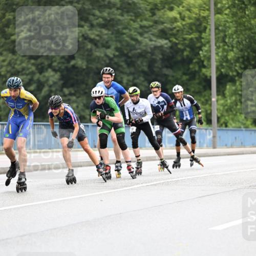 30.06.2024 - hella hamburg halbmarathon Dr. Thomas Lammeyer http://msf.ph/oto/6401128 30.06.2024 08:54:13 Kennedybrücke 30, 18 meine-sportfotos.de