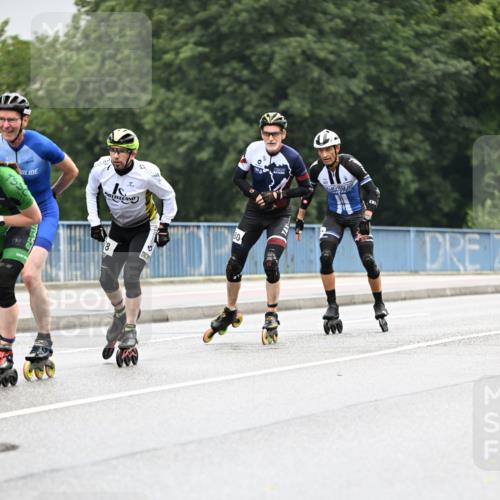 30.06.2024 - hella hamburg halbmarathon Dr. Thomas Lammeyer http://msf.ph/oto/6401168 30.06.2024 08:54:14 Kennedybrücke 30, 8 meine-sportfotos.de