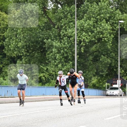 30.06.2024 - hella hamburg halbmarathon Dr. Thomas Lammeyer http://msf.ph/oto/6401242 30.06.2024 08:55:42 Kennedybrücke 02 meine-sportfotos.de