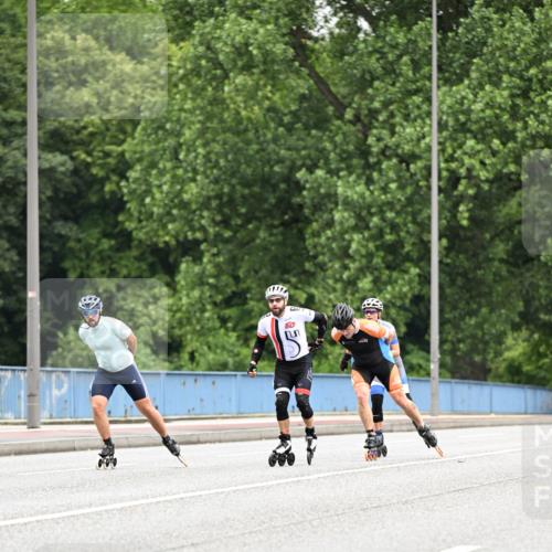 30.06.2024 - hella hamburg halbmarathon Dr. Thomas Lammeyer http://msf.ph/oto/6401271 30.06.2024 08:55:42 Kennedybrücke 100 meine-sportfotos.de