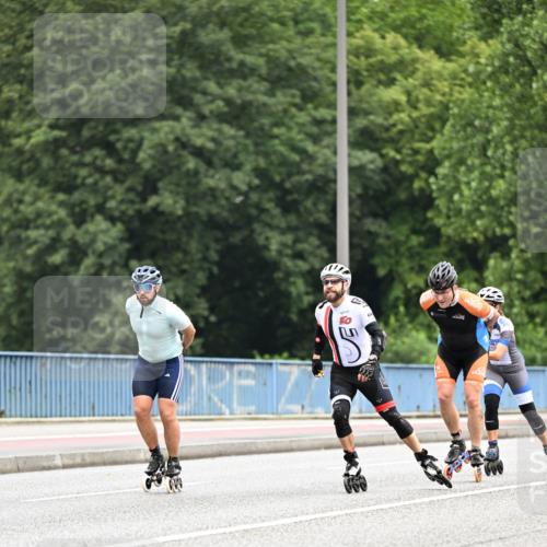 30.06.2024 - hella hamburg halbmarathon Dr. Thomas Lammeyer http://msf.ph/oto/6401335 30.06.2024 08:55:43 Kennedybrücke  meine-sportfotos.de