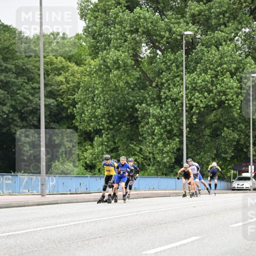 30.06.2024 - hella hamburg halbmarathon Dr. Thomas Lammeyer http://msf.ph/oto/6401366 30.06.2024 08:56:10 Kennedybrücke  meine-sportfotos.de