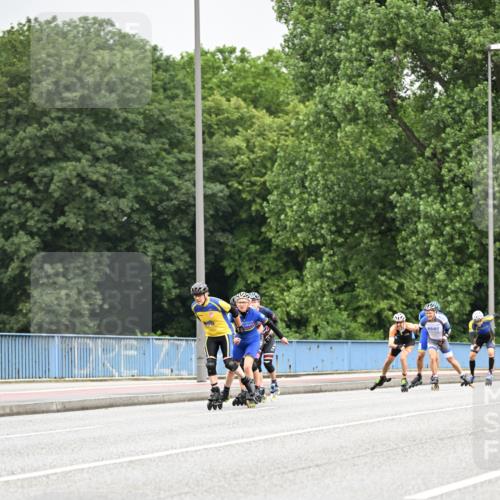 30.06.2024 - hella hamburg halbmarathon Dr. Thomas Lammeyer http://msf.ph/oto/6401433 30.06.2024 08:56:11 Kennedybrücke  meine-sportfotos.de