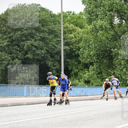 30.06.2024 - hella hamburg halbmarathon Dr. Thomas Lammeyer http://msf.ph/oto/6401453 30.06.2024 08:56:11 Kennedybrücke  meine-sportfotos.de