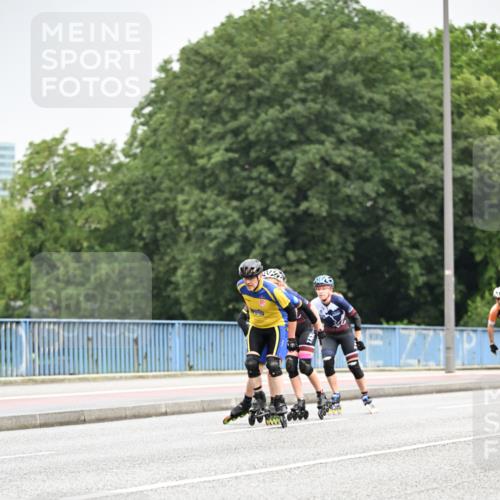 30.06.2024 - hella hamburg halbmarathon Dr. Thomas Lammeyer http://msf.ph/oto/6401512 30.06.2024 08:56:12 Kennedybrücke  meine-sportfotos.de