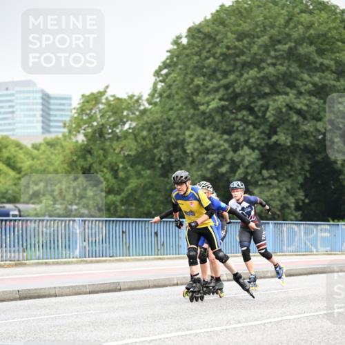 30.06.2024 - hella hamburg halbmarathon Dr. Thomas Lammeyer http://msf.ph/oto/6401529 30.06.2024 08:56:12 Kennedybrücke  meine-sportfotos.de