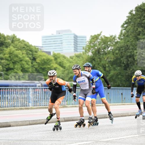 30.06.2024 - hella hamburg halbmarathon Dr. Thomas Lammeyer http://msf.ph/oto/6401616 30.06.2024 08:56:14 Kennedybrücke 9 meine-sportfotos.de