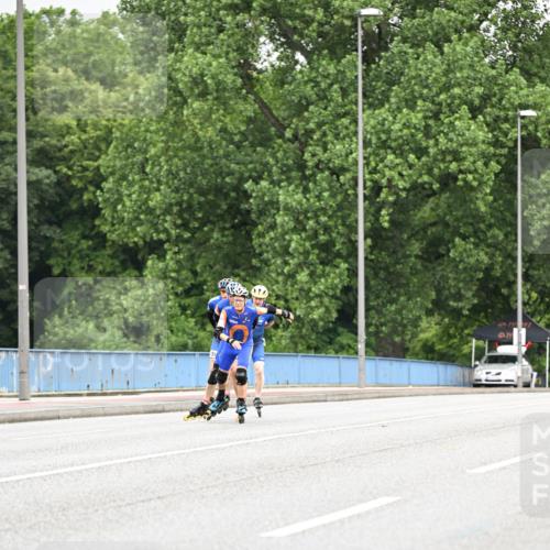 30.06.2024 - hella hamburg halbmarathon Dr. Thomas Lammeyer http://msf.ph/oto/6401634 30.06.2024 08:56:24 Kennedybrücke  meine-sportfotos.de