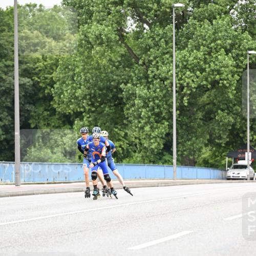 30.06.2024 - hella hamburg halbmarathon Dr. Thomas Lammeyer http://msf.ph/oto/6401664 30.06.2024 08:56:25 Kennedybrücke  meine-sportfotos.de