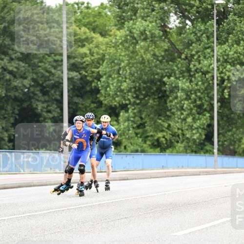 30.06.2024 - hella hamburg halbmarathon Dr. Thomas Lammeyer http://msf.ph/oto/6401729 30.06.2024 08:56:25 Kennedybrücke  meine-sportfotos.de