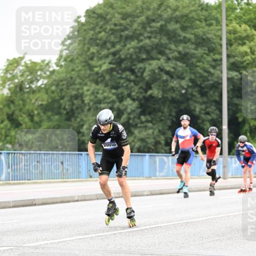 30.06.2024 - hella hamburg halbmarathon Dr. Thomas Lammeyer http://msf.ph/oto/6402266 30.06.2024 08:57:02 Kennedybrücke 20030 meine-sportfotos.de