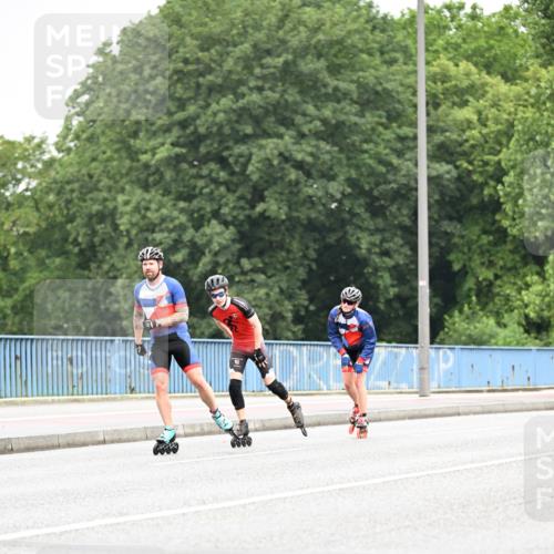 30.06.2024 - hella hamburg halbmarathon Dr. Thomas Lammeyer http://msf.ph/oto/6402275 30.06.2024 08:57:03 Kennedybrücke  meine-sportfotos.de
