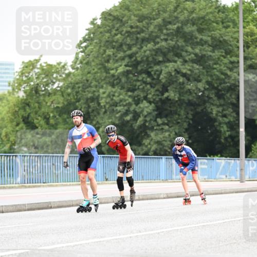 30.06.2024 - hella hamburg halbmarathon Dr. Thomas Lammeyer http://msf.ph/oto/6402287 30.06.2024 08:57:03 Kennedybrücke  meine-sportfotos.de