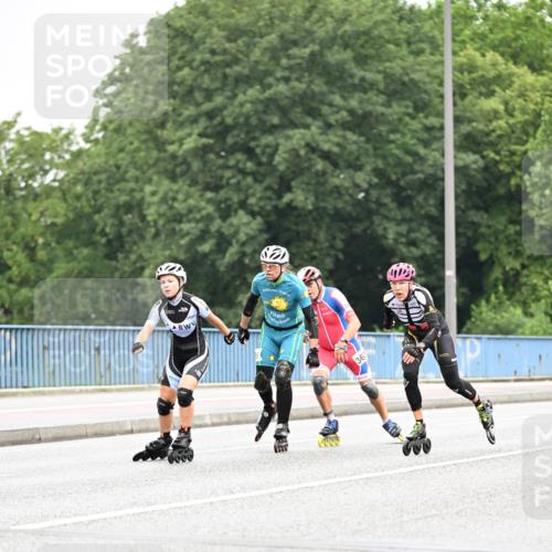 30.06.2024 - hella hamburg halbmarathon Dr. Thomas Lammeyer http://msf.ph/oto/6402460 30.06.2024 08:57:13 Kennedybrücke 36 meine-sportfotos.de