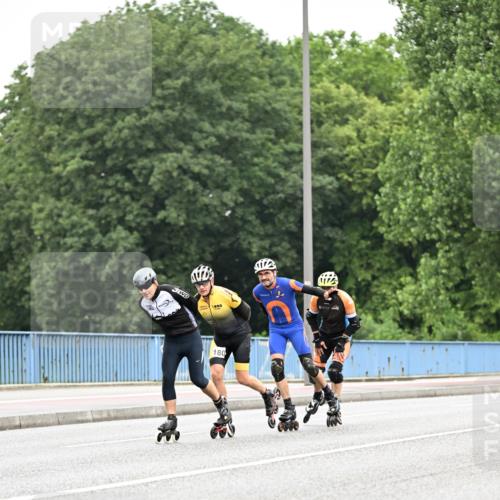30.06.2024 - hella hamburg halbmarathon Dr. Thomas Lammeyer http://msf.ph/oto/6402542 30.06.2024 08:57:34 Kennedybrücke 3, 1000, 180 meine-sportfotos.de
