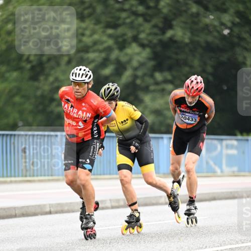30.06.2024 - hella hamburg halbmarathon Dr. Thomas Lammeyer http://msf.ph/oto/6402628 30.06.2024 08:58:23 Kennedybrücke 000, 20433 meine-sportfotos.de
