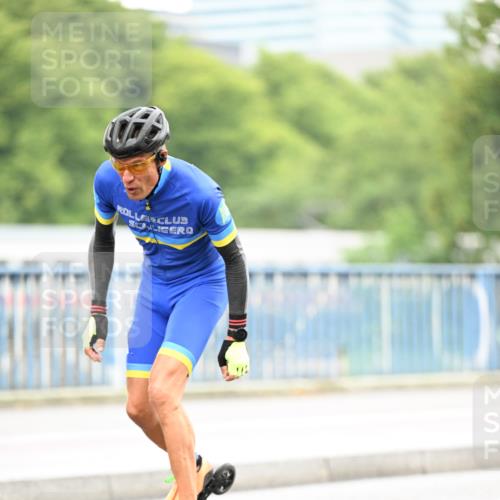 30.06.2024 - hella hamburg halbmarathon Dr. Thomas Lammeyer http://msf.ph/oto/6402791 30.06.2024 08:58:46 Kennedybrücke  meine-sportfotos.de
