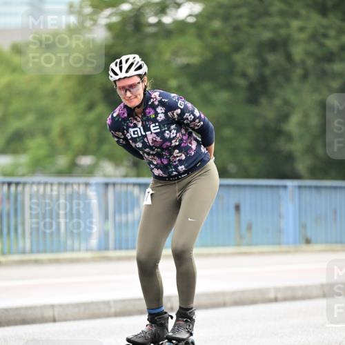 30.06.2024 - hella hamburg halbmarathon Dr. Thomas Lammeyer http://msf.ph/oto/6402862 30.06.2024 08:58:49 Kennedybrücke  meine-sportfotos.de