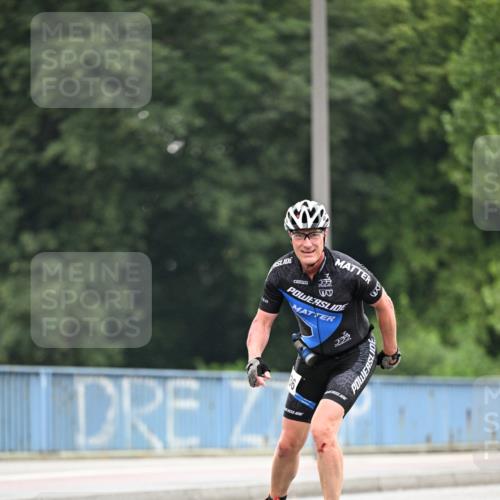 30.06.2024 - hella hamburg halbmarathon Dr. Thomas Lammeyer http://msf.ph/oto/6402977 30.06.2024 08:58:58 Kennedybrücke  meine-sportfotos.de