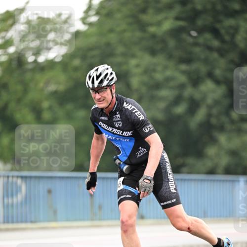 30.06.2024 - hella hamburg halbmarathon Dr. Thomas Lammeyer http://msf.ph/oto/6403020 30.06.2024 08:58:59 Kennedybrücke  meine-sportfotos.de