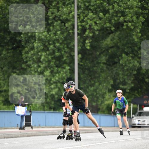 30.06.2024 - hella hamburg halbmarathon Dr. Thomas Lammeyer http://msf.ph/oto/6403052 30.06.2024 08:59:11 Kennedybrücke 138 meine-sportfotos.de