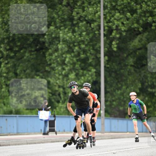 30.06.2024 - hella hamburg halbmarathon Dr. Thomas Lammeyer http://msf.ph/oto/6403068 30.06.2024 08:59:11 Kennedybrücke  meine-sportfotos.de