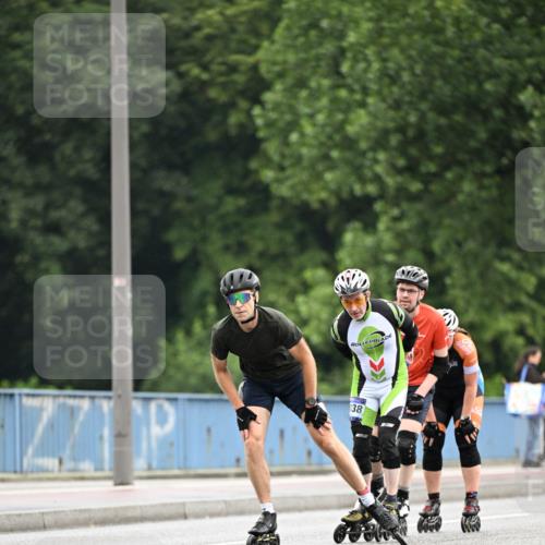 30.06.2024 - hella hamburg halbmarathon Dr. Thomas Lammeyer http://msf.ph/oto/6403136 30.06.2024 08:59:12 Kennedybrücke 138 meine-sportfotos.de