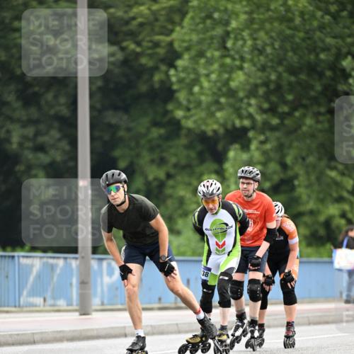 30.06.2024 - hella hamburg halbmarathon Dr. Thomas Lammeyer http://msf.ph/oto/6403145 30.06.2024 08:59:12 Kennedybrücke 38 meine-sportfotos.de
