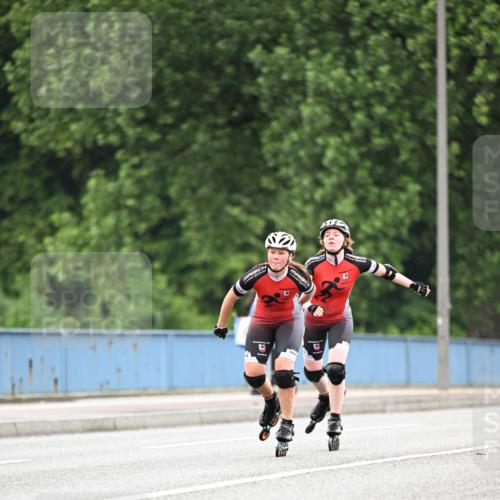 30.06.2024 - hella hamburg halbmarathon Dr. Thomas Lammeyer http://msf.ph/oto/6403343 30.06.2024 08:59:20 Kennedybrücke  meine-sportfotos.de