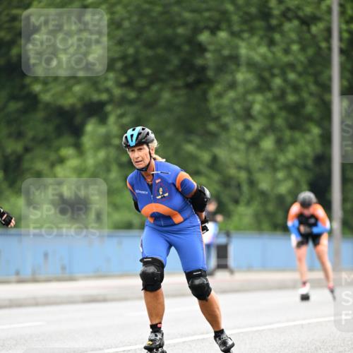 30.06.2024 - hella hamburg halbmarathon Dr. Thomas Lammeyer http://msf.ph/oto/6403414 30.06.2024 08:59:21 Kennedybrücke  meine-sportfotos.de