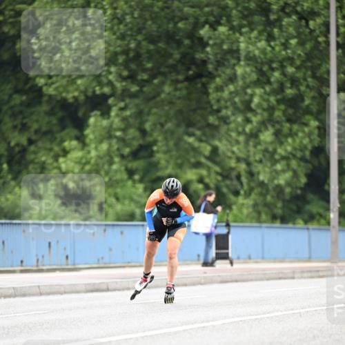 30.06.2024 - hella hamburg halbmarathon Dr. Thomas Lammeyer http://msf.ph/oto/6403449 30.06.2024 08:59:23 Kennedybrücke  meine-sportfotos.de
