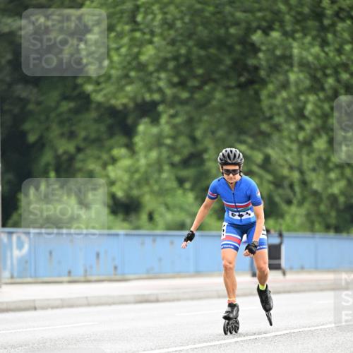 30.06.2024 - hella hamburg halbmarathon Dr. Thomas Lammeyer http://msf.ph/oto/6403566 30.06.2024 08:59:42 Kennedybrücke  meine-sportfotos.de