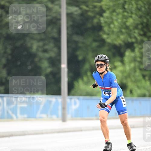 30.06.2024 - hella hamburg halbmarathon Dr. Thomas Lammeyer http://msf.ph/oto/6403658 30.06.2024 08:59:44 Kennedybrücke  meine-sportfotos.de