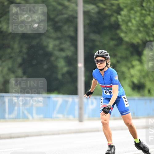 30.06.2024 - hella hamburg halbmarathon Dr. Thomas Lammeyer http://msf.ph/oto/6403673 30.06.2024 08:59:44 Kennedybrücke  meine-sportfotos.de