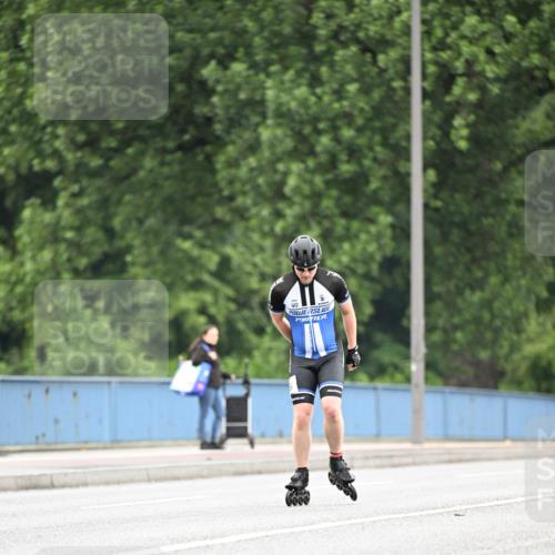 30.06.2024 - hella hamburg halbmarathon Dr. Thomas Lammeyer http://msf.ph/oto/6403727 30.06.2024 08:59:45 Kennedybrücke  meine-sportfotos.de