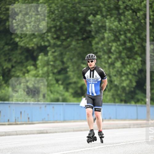 30.06.2024 - hella hamburg halbmarathon Dr. Thomas Lammeyer http://msf.ph/oto/6403816 30.06.2024 08:59:46 Kennedybrücke  meine-sportfotos.de