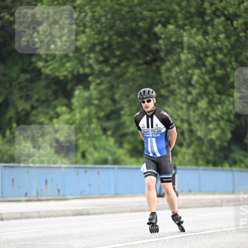 30.06.2024 - hella hamburg halbmarathon Dr. Thomas Lammeyer http://msf.ph/oto/6403832 30.06.2024 08:59:46 Kennedybrücke  meine-sportfotos.de
